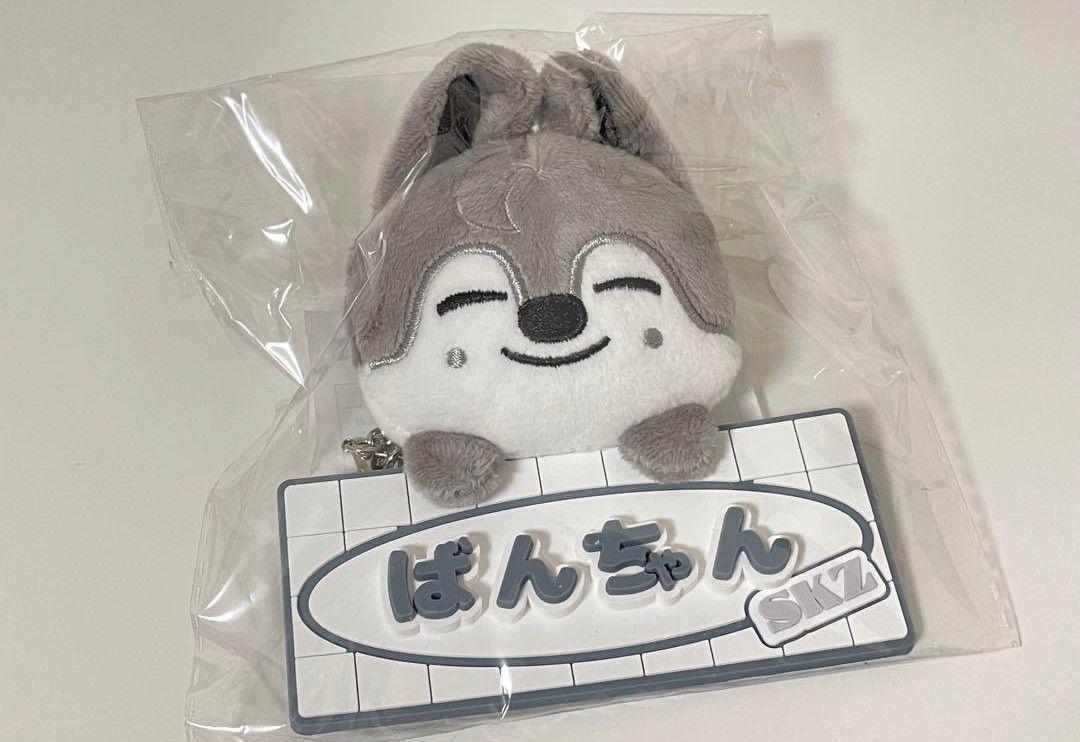 即日発送】 straykids ペンミ ぬいぐるみ ネームタグ ウルフチャン 即日発送】 straykids ペンミ ぬいぐるみ ネームタグ ウルフチャン