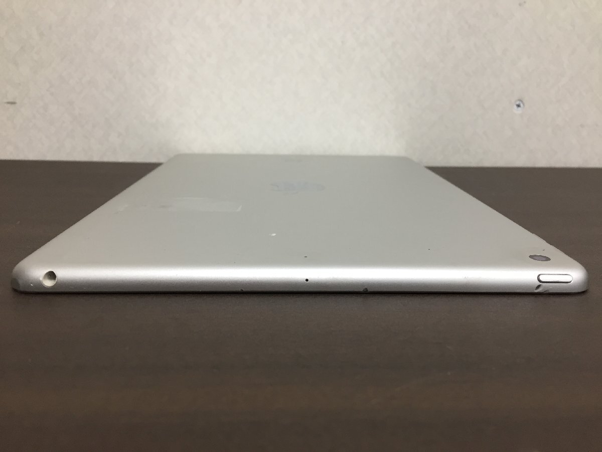 Apple iPad7 32GB 10.2インチ バッテリー92％ 画面キズあり Wi-Fiモデル A2197 第7世代 シルバー 現状品の画像3