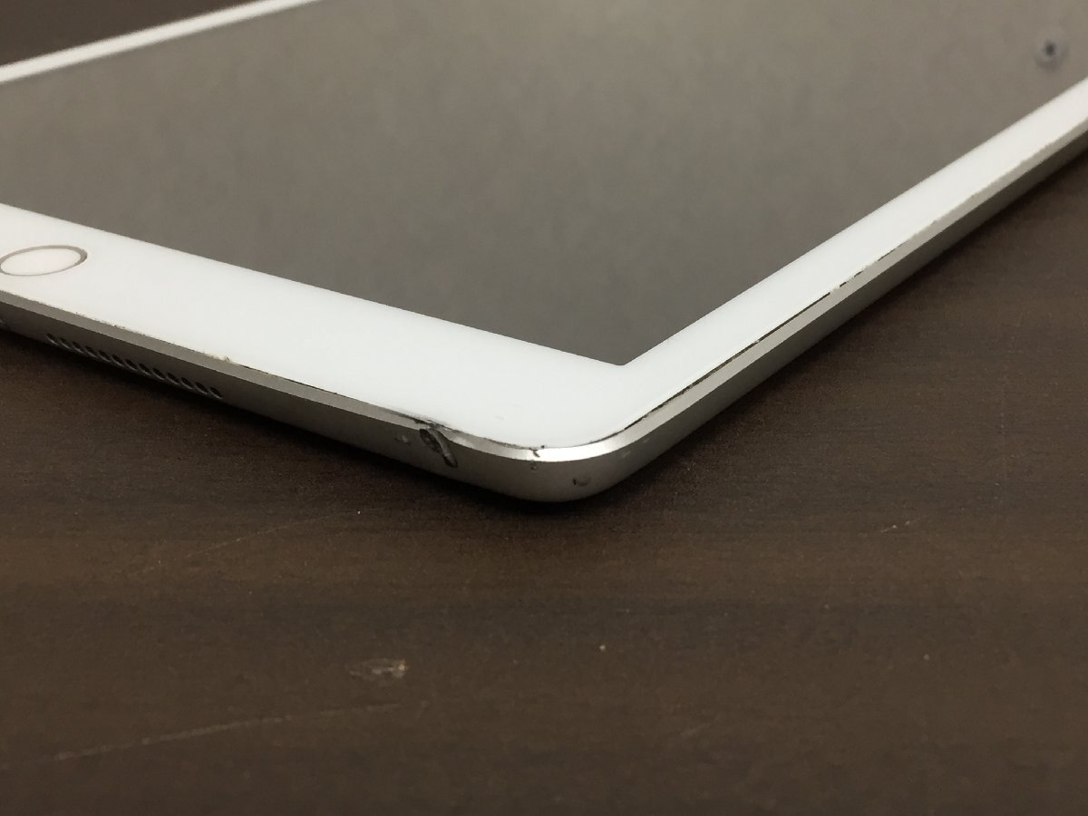 Apple iPad7 32GB 10.2インチ バッテリー92％ 画面キズあり Wi-Fiモデル A2197 第7世代 シルバー 現状品の画像7