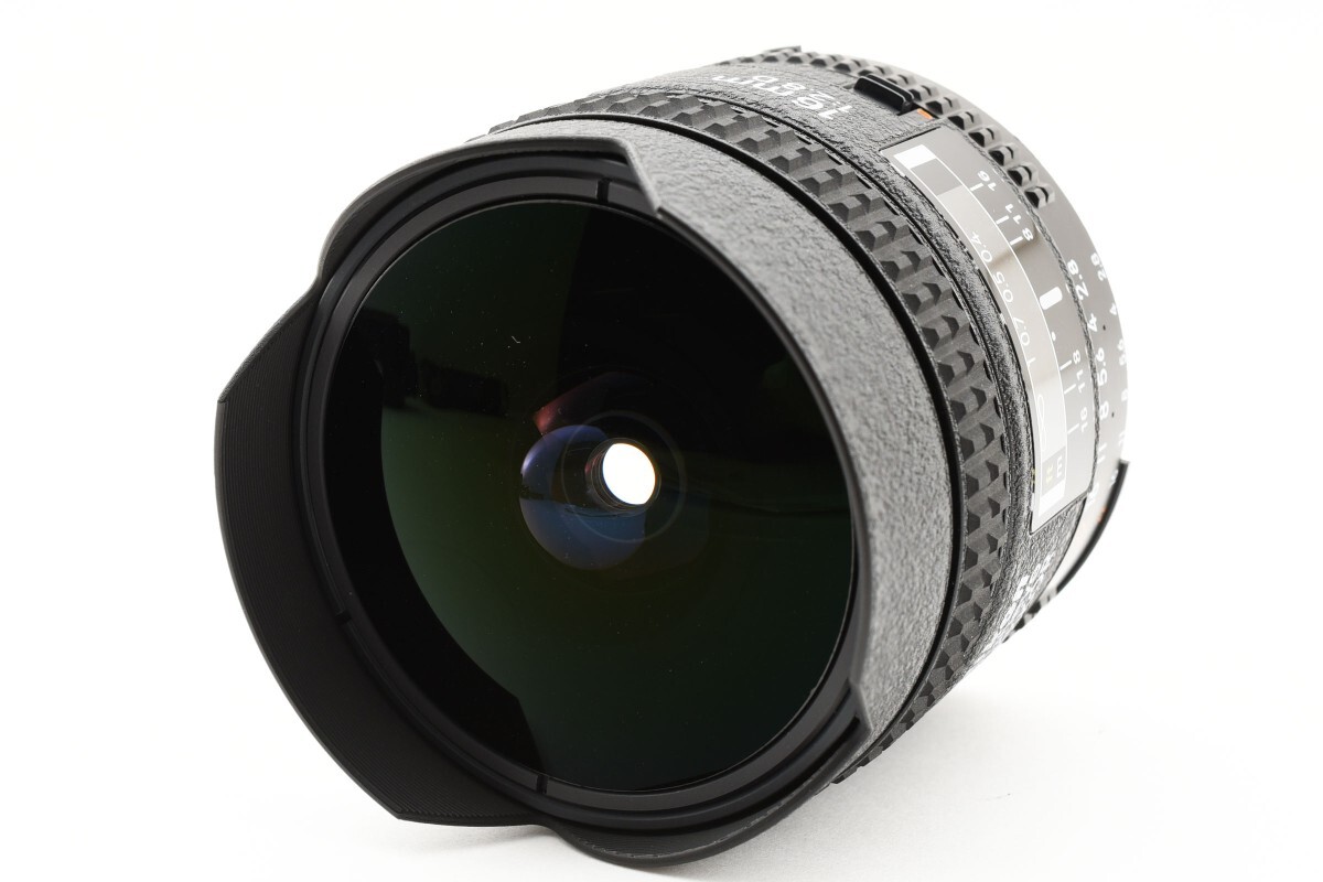 Nikon AF Fisheye Nikkor 16mm F/2.8 D ニコン Fマウント用 交換レンズ_画像2