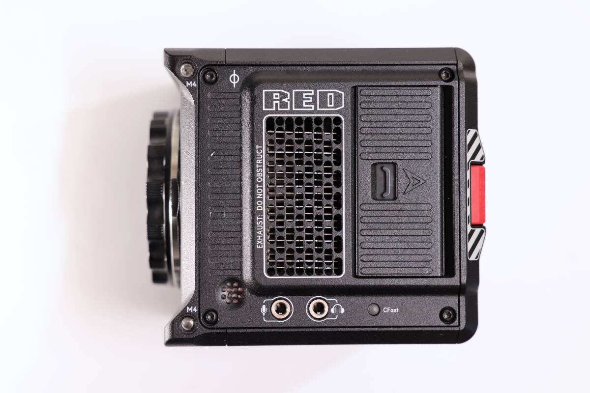 201250円 RED Komodo 6K Cinema Camera アクセサリー付き - プロ 201250円 RED Komodo 6K Cinema Camera アクセサリー付き - プロ