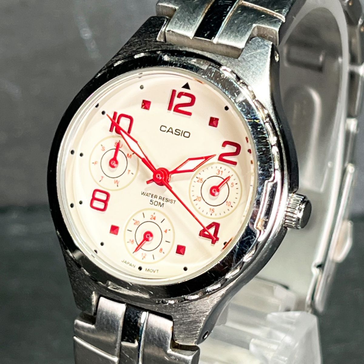 CASIO カシオ LTP2064A-7A2 腕時計 アナログ クオーツ 3針 オフホワイト文字盤 シルバー メタルベルト ステンレス 新品電池交換済み_画像2