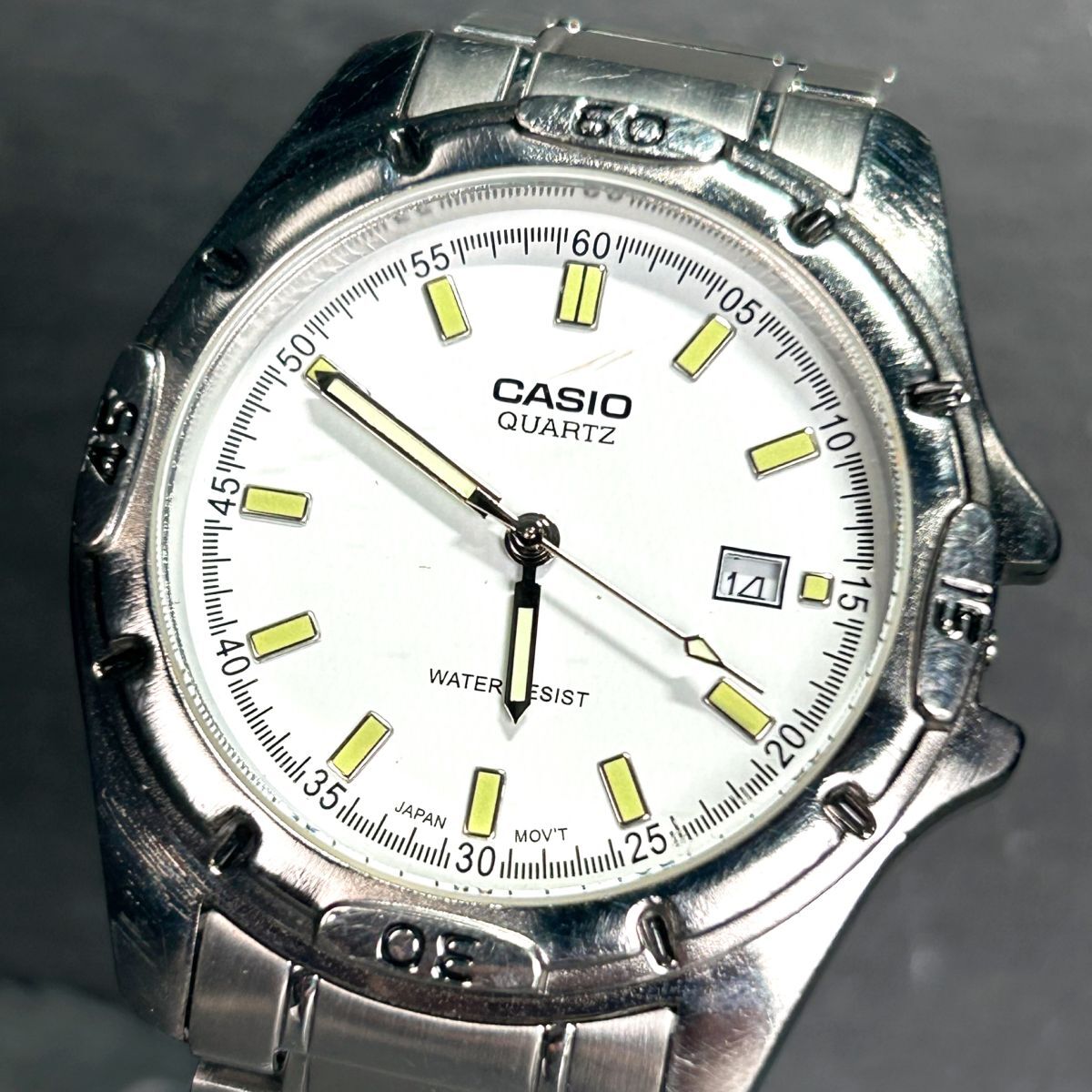 CASIO カシオ MTP-1224-7A 腕時計 クオーツ アナログ 3針 カレンダー ステンレススチール シルバー ホワイト文字盤 ラウンドフェイス_画像2