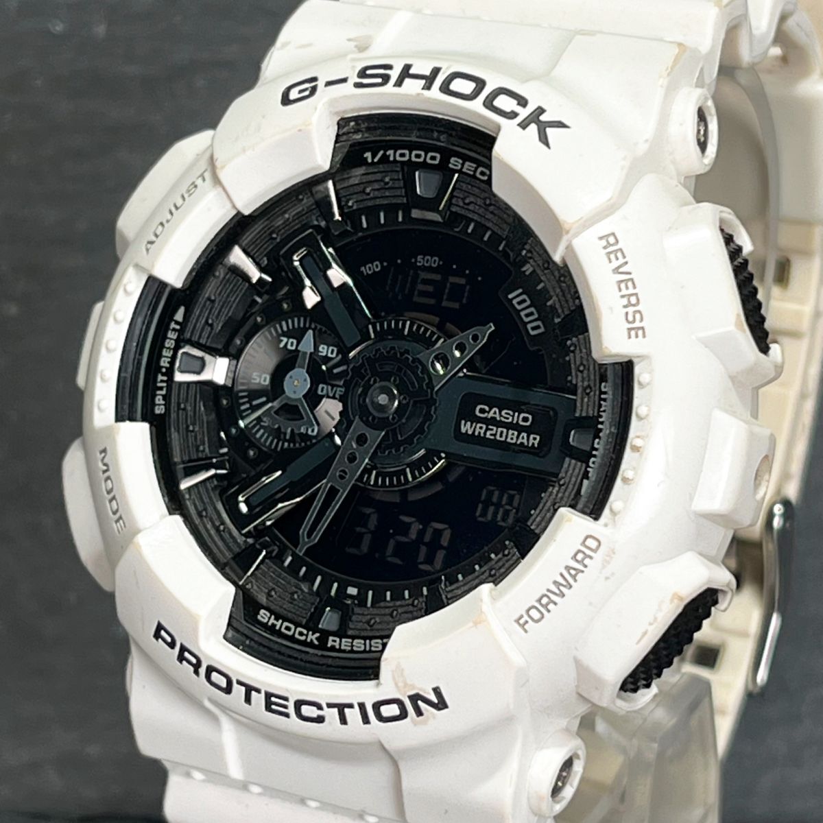 CASIO カシオ G-SHOCK Gショック GA-110GW-7AJF メンズ 腕時計 アナデジ クオーツ 多機能 ブラック文字盤 ホワイト 樹脂 新品電池交換済み_画像3