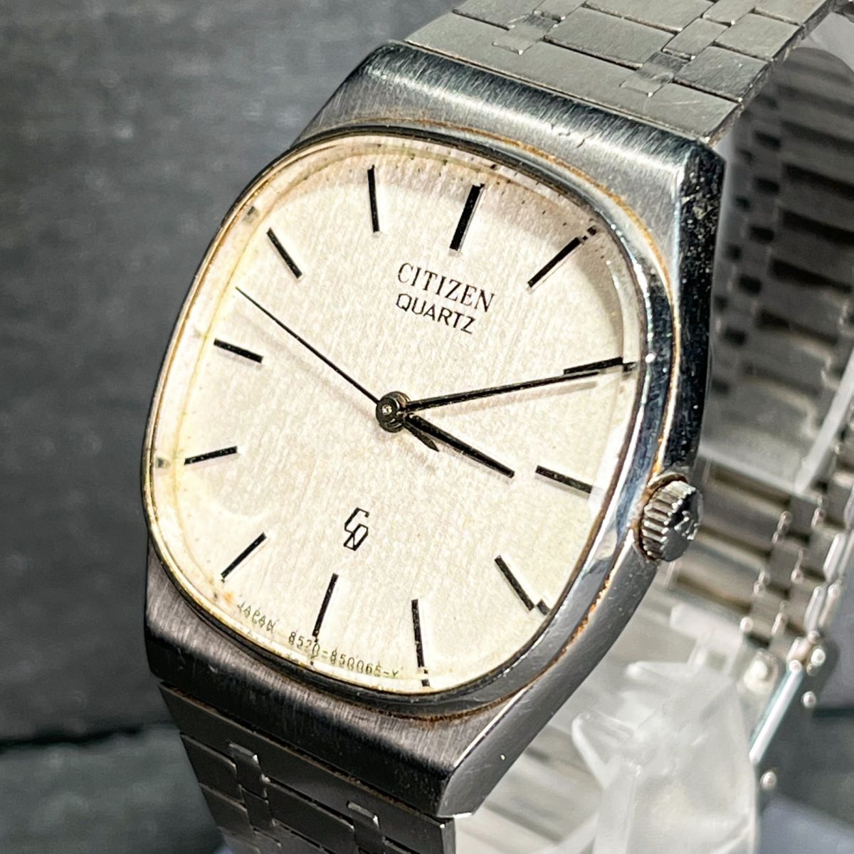 CITIZEN シチズン QUARTS クオーツ 4-850041 メンズ 腕時計 アナログ 3針 ホワイト文字盤 シルバー ステンレス メタルバンド シンプルの画像2