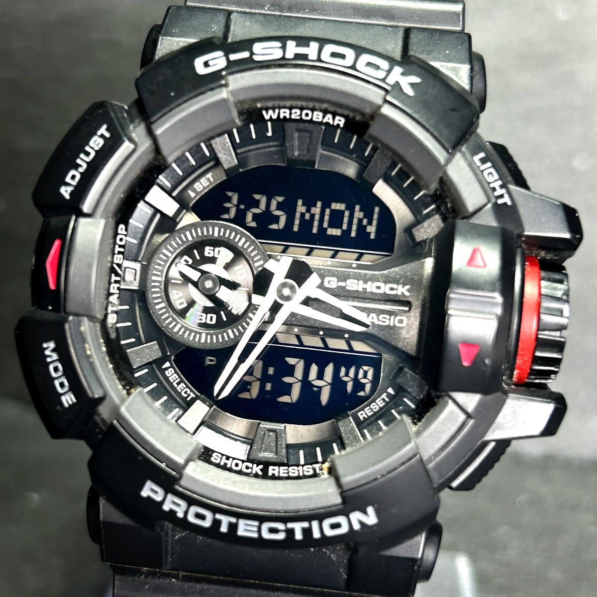 美品 CASIO カシオ G-SHOCK ジーショック GA-400-1B 腕時計 クオーツ アナデジ カレンダー 多機能 ブラック×レッド メンズ 新品電池交換済_画像2