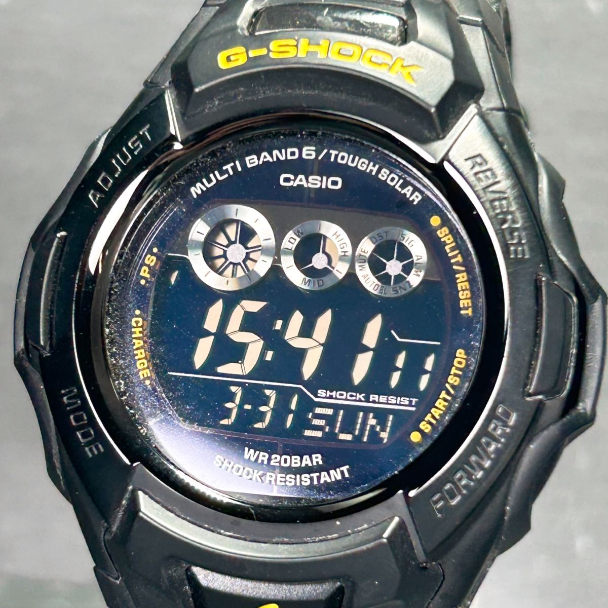 美品 CASIO カシオ G-SHOCK ジーショック GW-M500F-1B 腕時計 タフソーラー 電波時計 デジタル ステンレススチール メンズ 動作確認済みの画像2