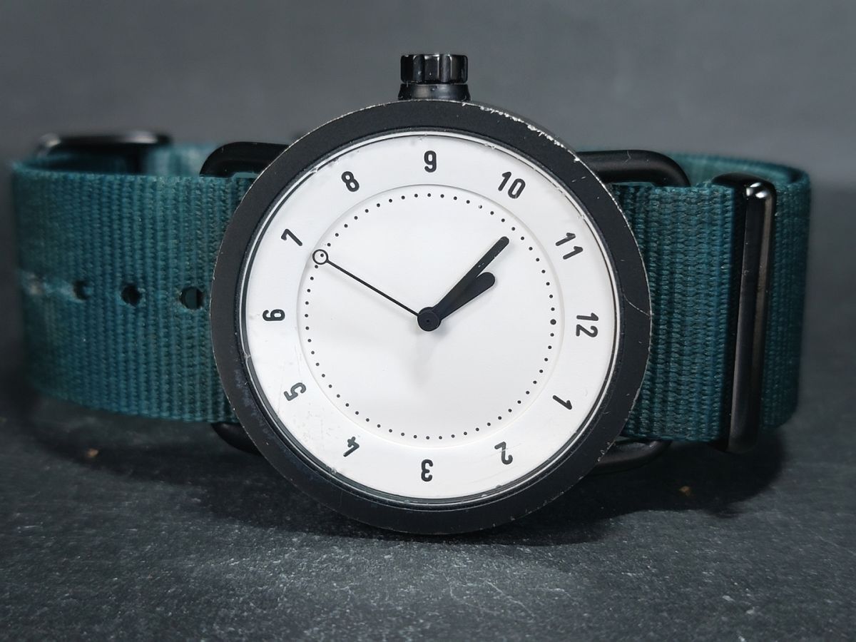 TID Watches ティッドウォッチ No.1 02028 メンズ アナログ 腕時計 シンプルデザイン ホワイト文字盤 ブラック 布製ベルト 新品電池交換済_画像5
