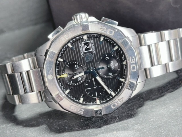 美品 TAG HEUER タグホイヤー アクアレーサー 自動巻き 機械式 メカニカル 腕時計 キャリバー16 CAY2110 動作確認済み 定価５１万円の画像6