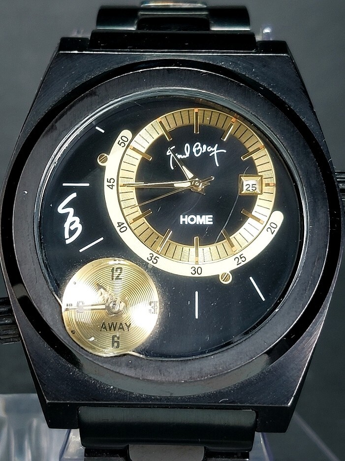 SOUL BEAT ソウルビート ディアルタイム SB4754G-01 メンズ アナログ 腕時計 ブラック ゴールド デイトカレンダー メタルベルト 動作確認済_画像1