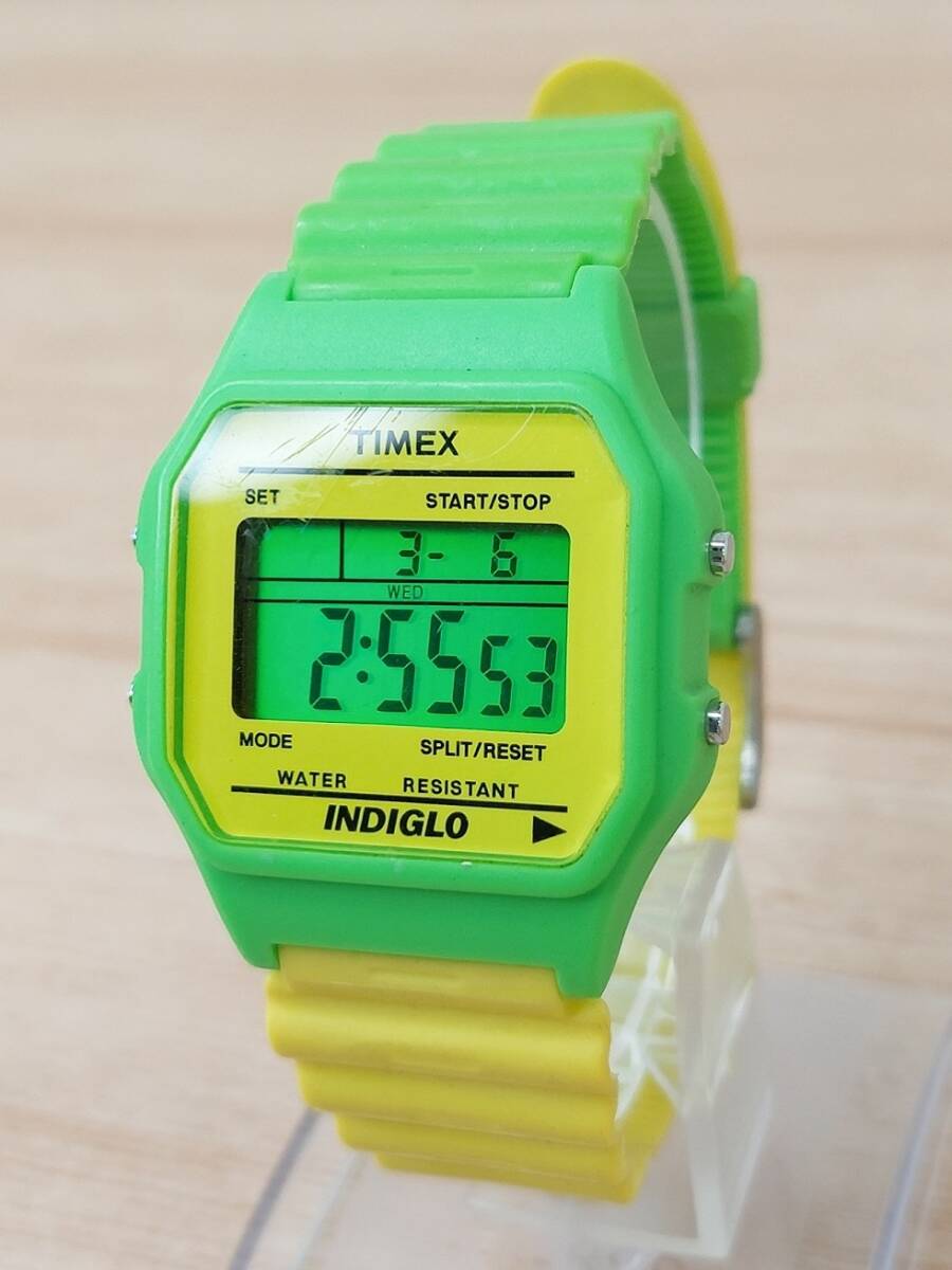 TIMEX 80 タイメックス インディグロ T2N098 メンズ デジタル 腕時計 ライムグリーン イエロー ステンレス ラバーベルト 動作確認済み_画像3
