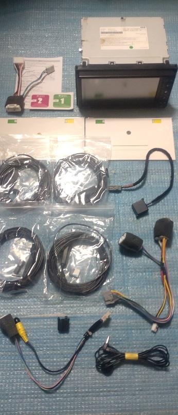 NMZN-W72D ワイド スタンダード メモリーナビ ダイハツ純正 NMZN-W72D ワイド スタンダード メモリーナビ ダイハツ純正