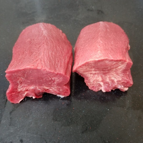 ●オーストラリア産 牛タン中 ブロック 1kg 冷凍品 煮込み 焼き肉 BBQ 関東送料800円〜の画像1