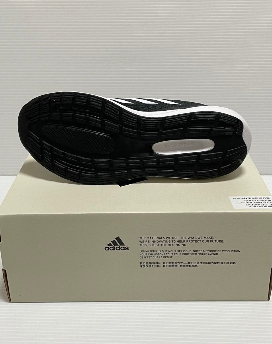 新品　23cm adidas コアファイト レディース　キッズ