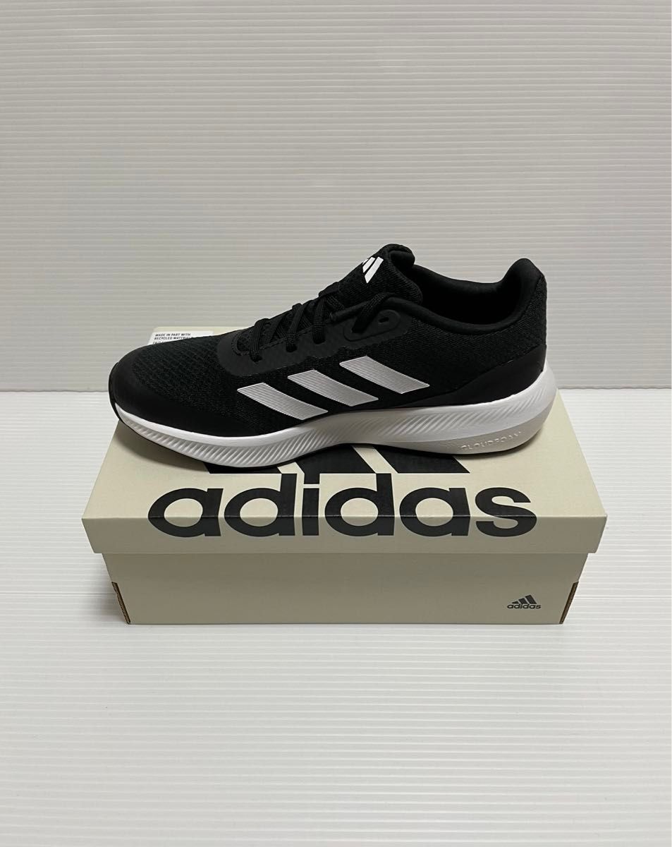 新品　24cm adidas コアファイト レディース　キッズ　