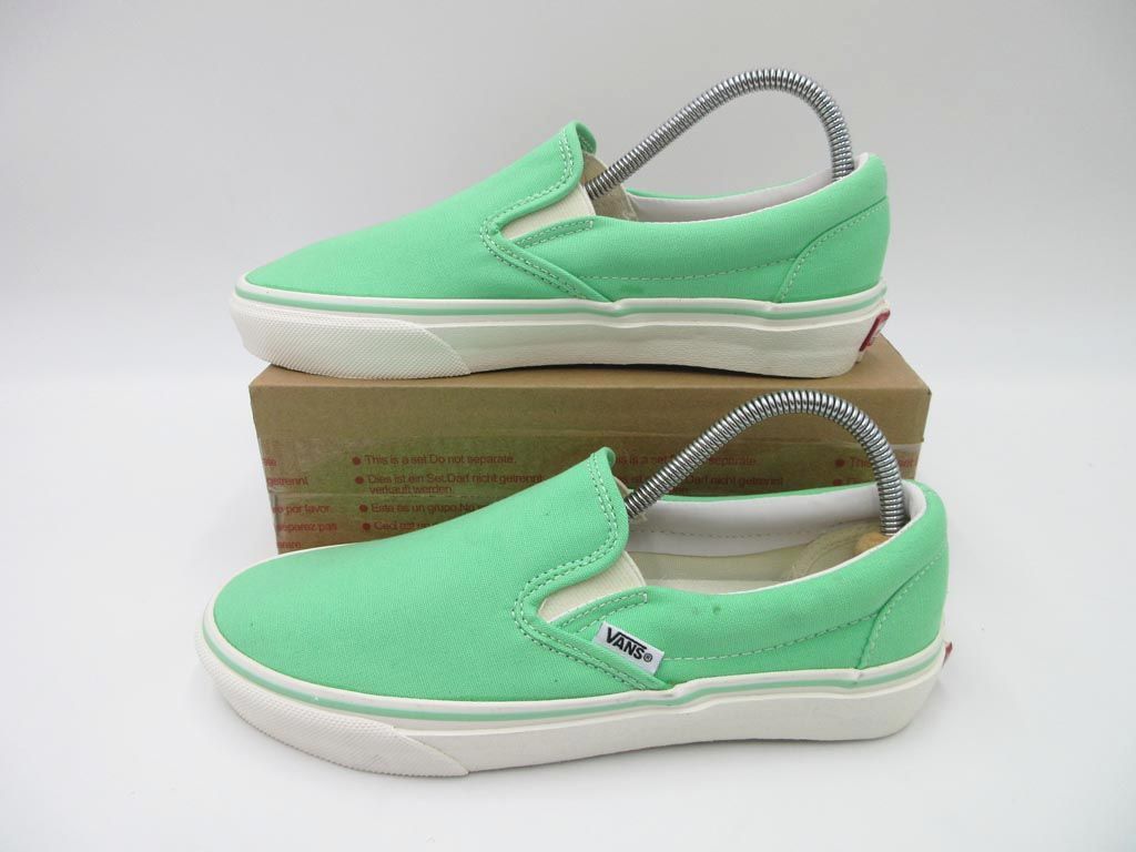 美品 VANS バンズ SLIP ON スリッポン 623283−0002 ローカット スニーカー size24.0/緑 ■■ ☆ ebb6 レディース_画像2