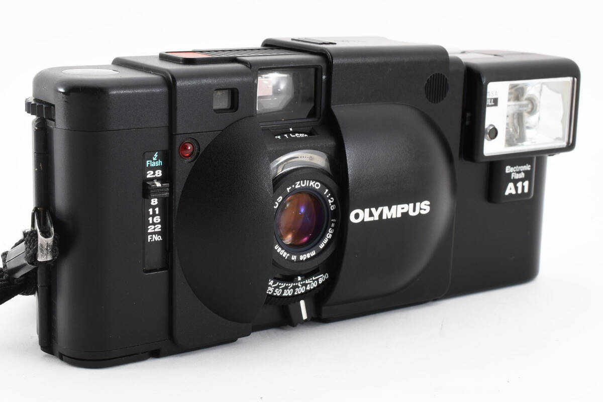  Olympus XA 35mm Rangefinder Film Camera w/A11 Flash #621の画像4