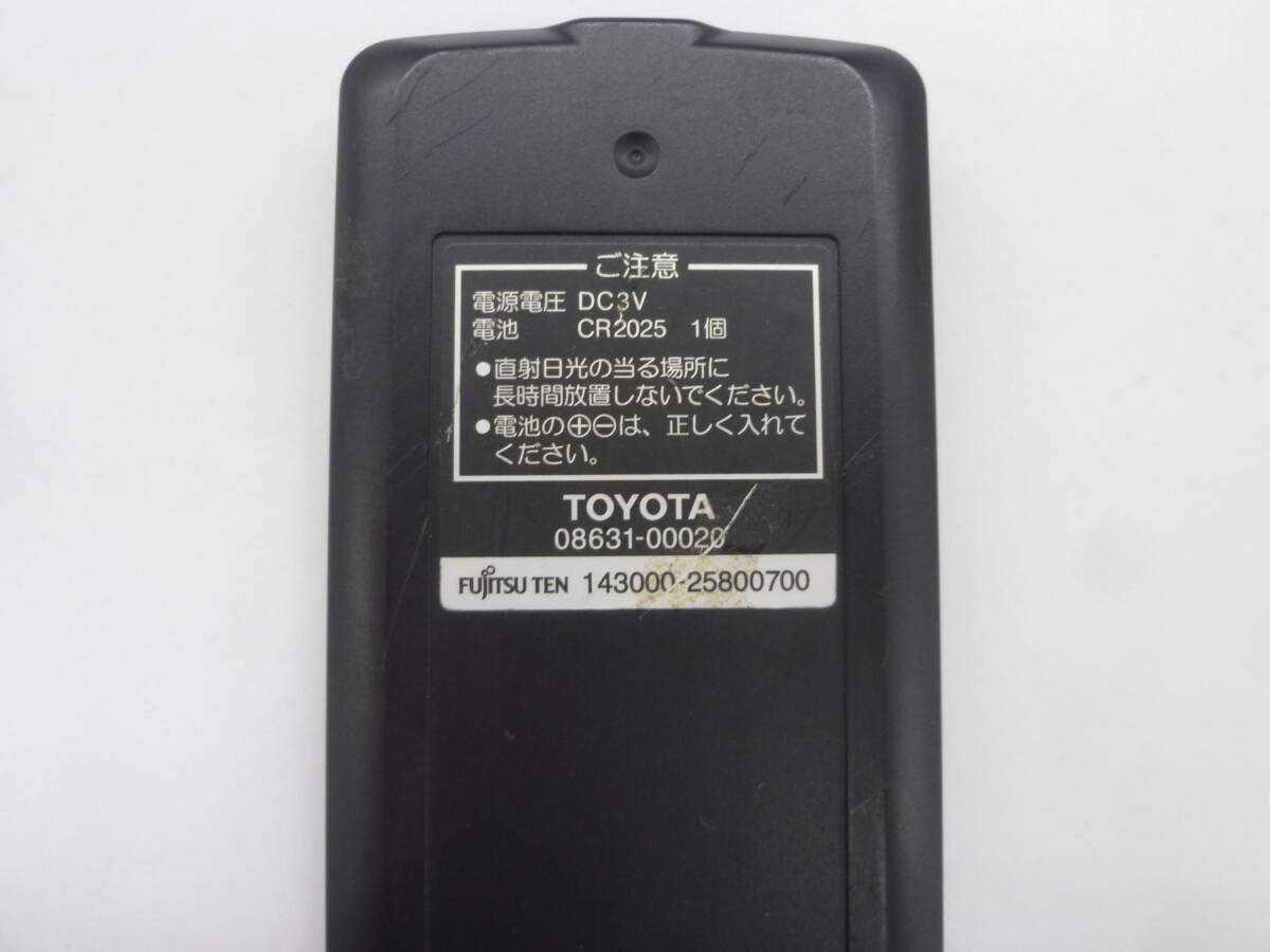 [RN225] Toyota TOYOTA задний монитор для дистанционный пульт 08631-00020 143000-215800700[ рабочее состояние подтверждено ]