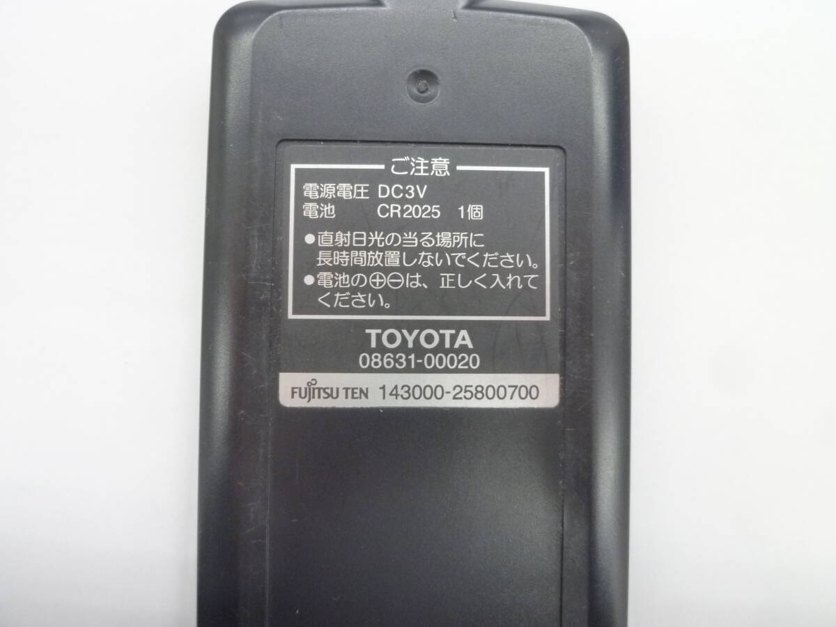 [R228] Toyota TOYOTA задний монитор для дистанционный пульт 08631-00020 143000-215800700[ рабочее состояние подтверждено ]