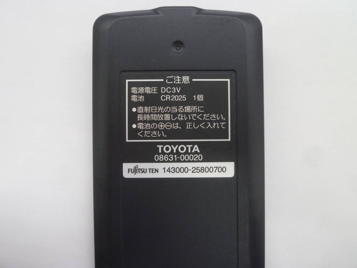 『R232』トヨタ　TOYOTA　リアモニター用リモコン　08631-00020　143000-215800700【動作確認済】_画像3