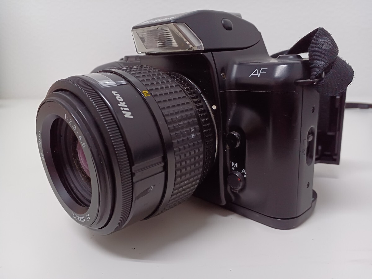 UU063 フィルムカメラ　デジカメ　6台　まとめ　ヤシカ　コニカ　Nikon　ニコン　PENTAX　等　ジャンクあり　z_画像8