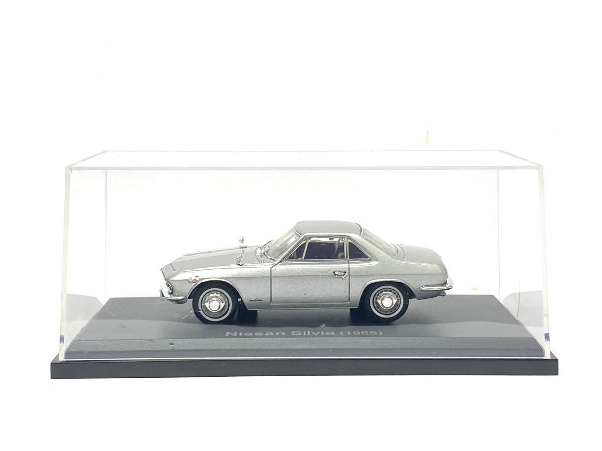 希少　国産名車コレクション　1/43 日産　シルビア1965 銀　シルバー_画像4