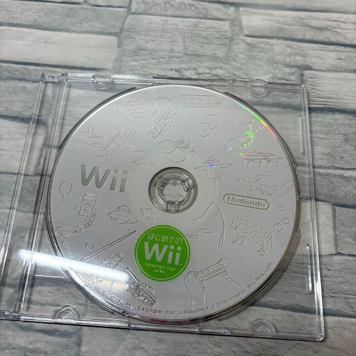 【Wii】 Wiiリモコンプラス バラエティパック　はじめてのWii Wii fit Plus 4本セット　バランスWiiボード付