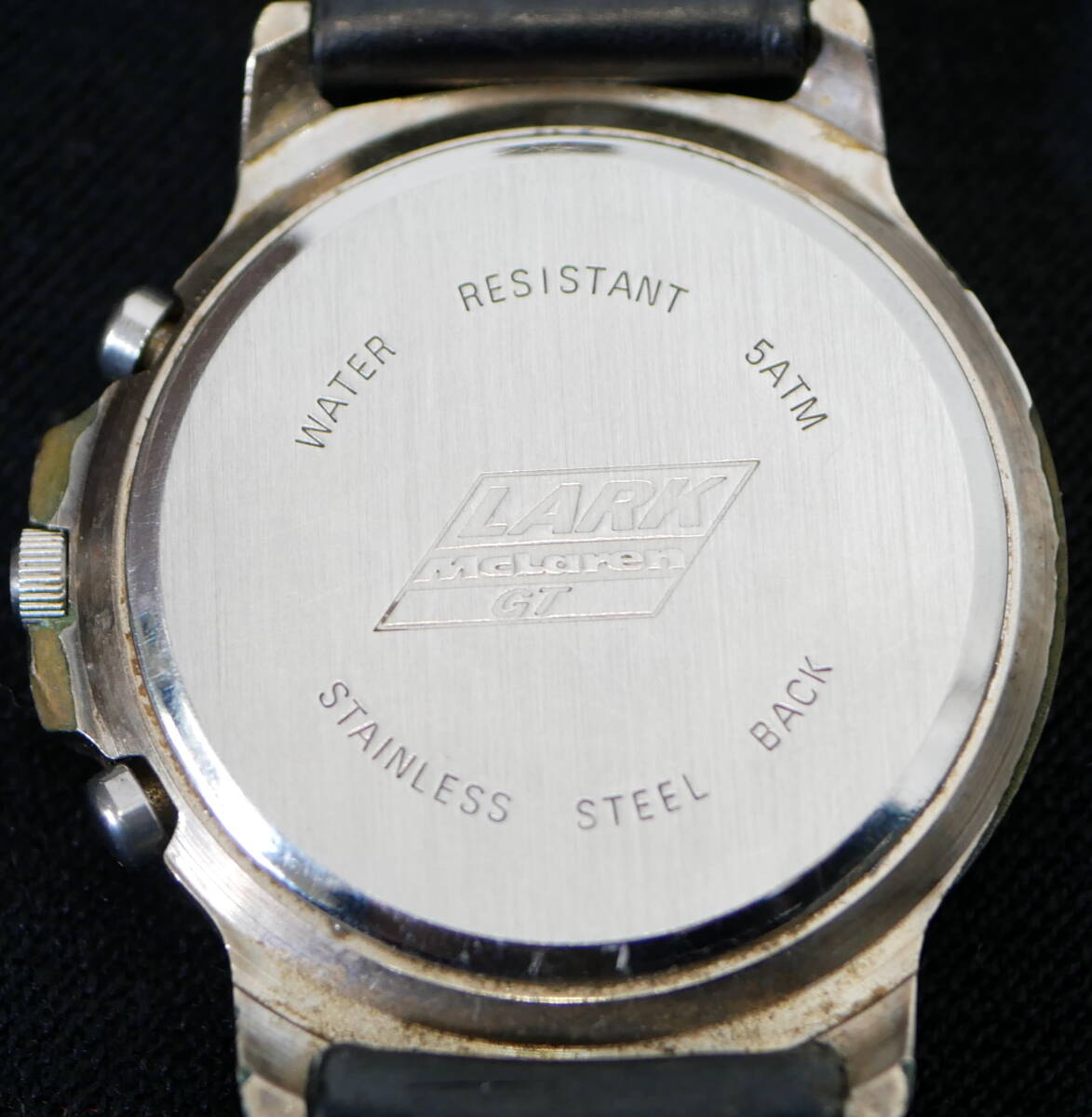 ▼送料180円(R603-B54)現状品 LARK McLaren GT ラーク マクラーレン 腕時計 QUARTZ クオーツ デイトの画像6
