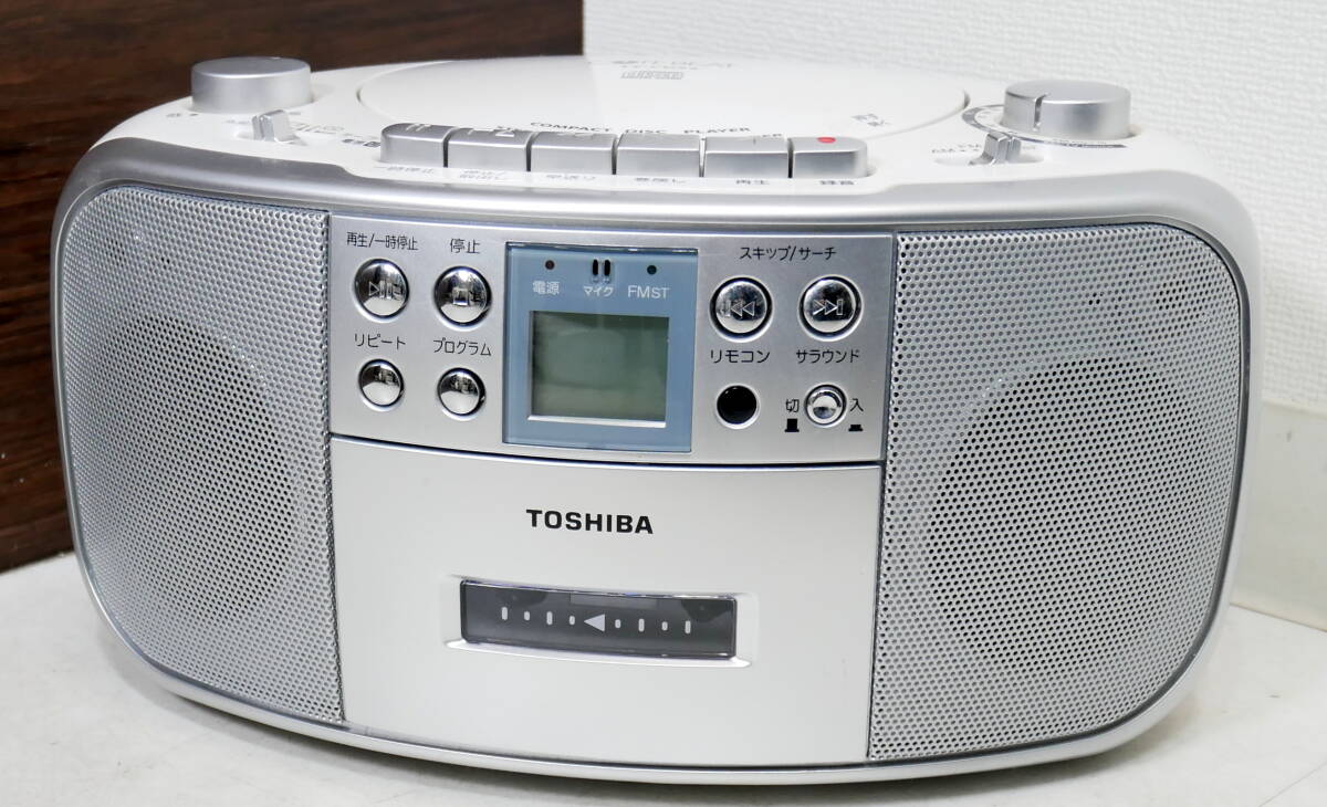 ▲(R603-E6)難あり現状品 東芝 TOSHIBA CD ラジオ カセット レコーダー ラジカセ TY-CDS3 2009年製の画像2