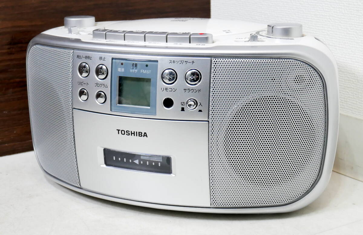 ▲(R603-E6)難あり現状品 東芝 TOSHIBA CD ラジオ カセット レコーダー ラジカセ TY-CDS3 2009年製の画像1