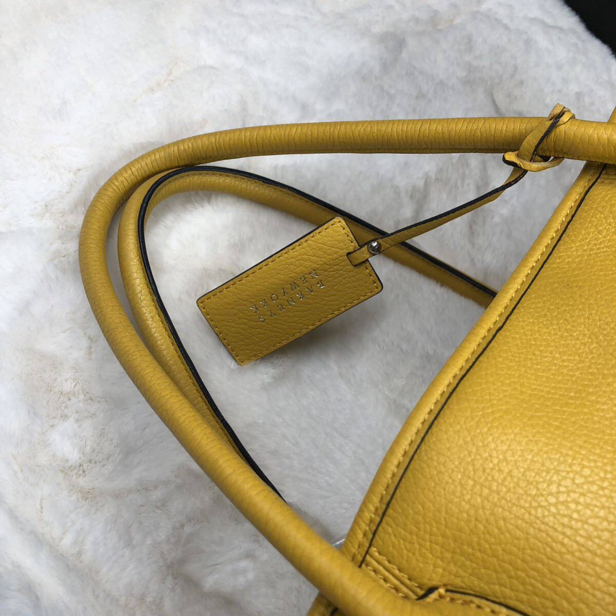 [ super ./ rare color ]BARNEYS NEW YORK Barneys New York men's tote bag business shoulder .. all leather original leather wrinkle leather A4* yellow 