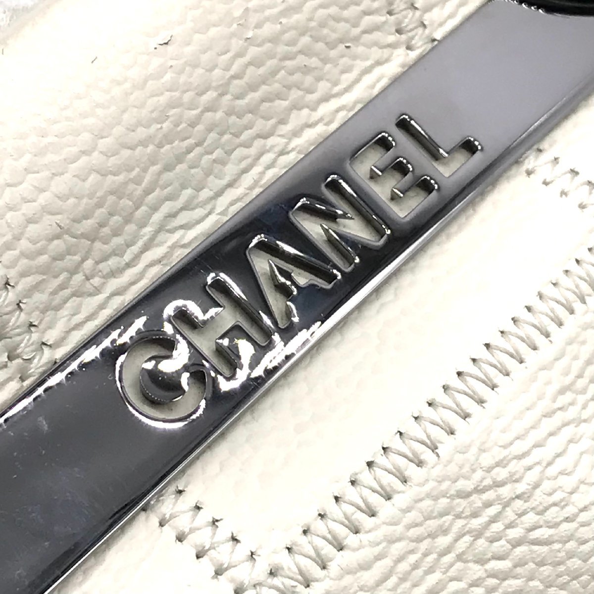 1円 CHANEL シャネル チョコバー キャビアスキン ミニ ボストン ハンド バッグ ホワイト a2351_画像10