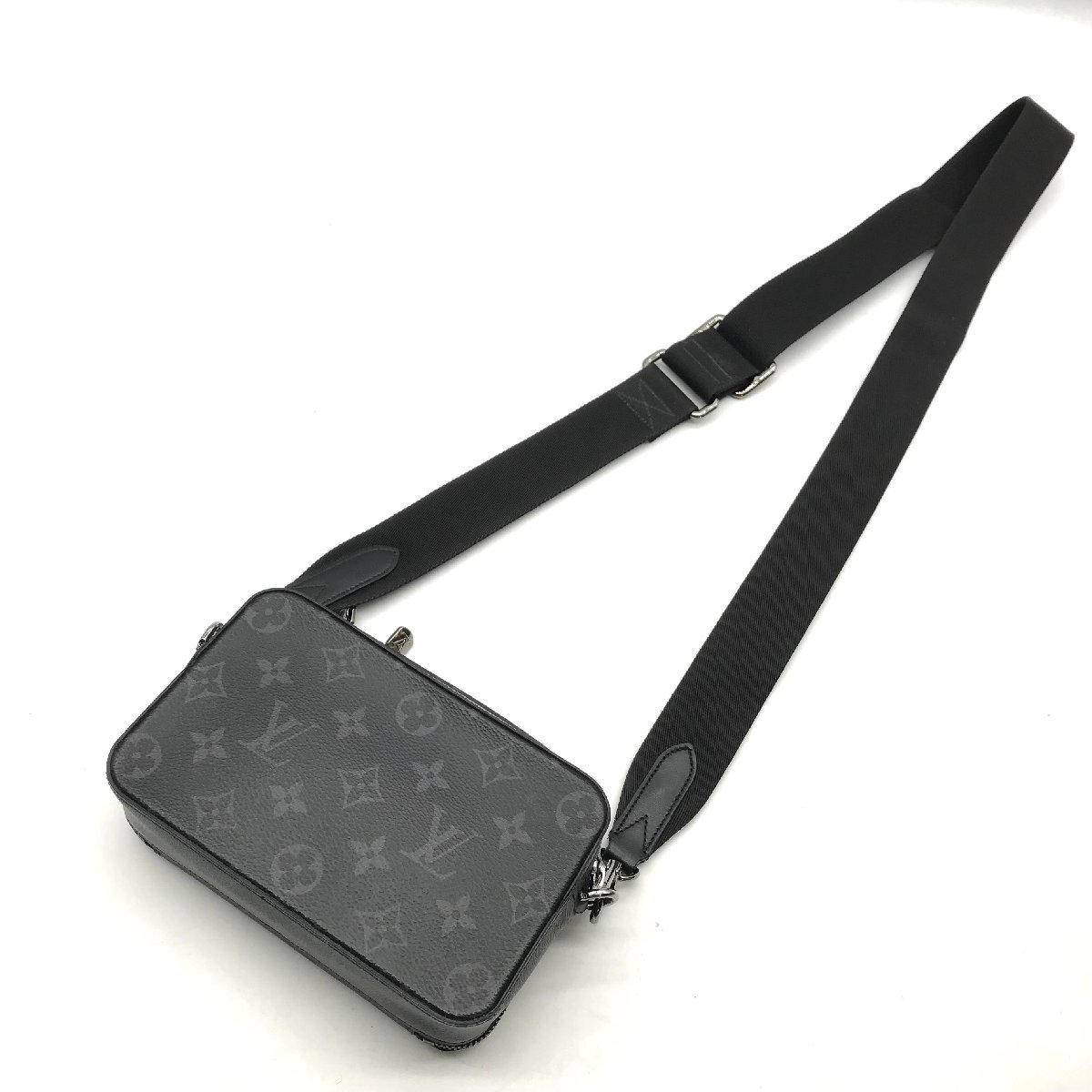 美品 LOUIS VUITTON ルイヴィトン モノグラム エクリプス アルファ ウェアラブル ウォレット ショルダー バッグ 財布 a2700_画像2