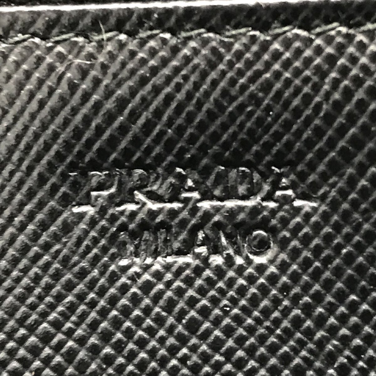 美品 PRADA プラダ 2WAY ロゴ 型押し サフィアーノ ショルダー ウォレット バッグ ブラック a2599_画像9