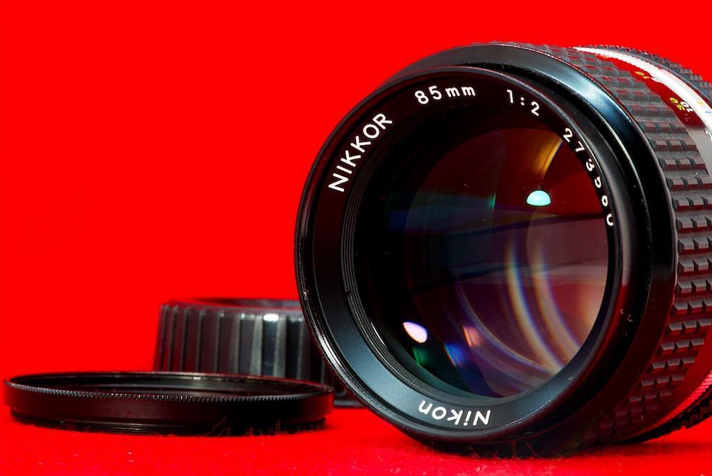 【未使用級】動作OK! 綺麗な写真 ニコン Ai-s Nikkor 85mm F2S オールドレンズ ニッコール　ポートレート_画像1