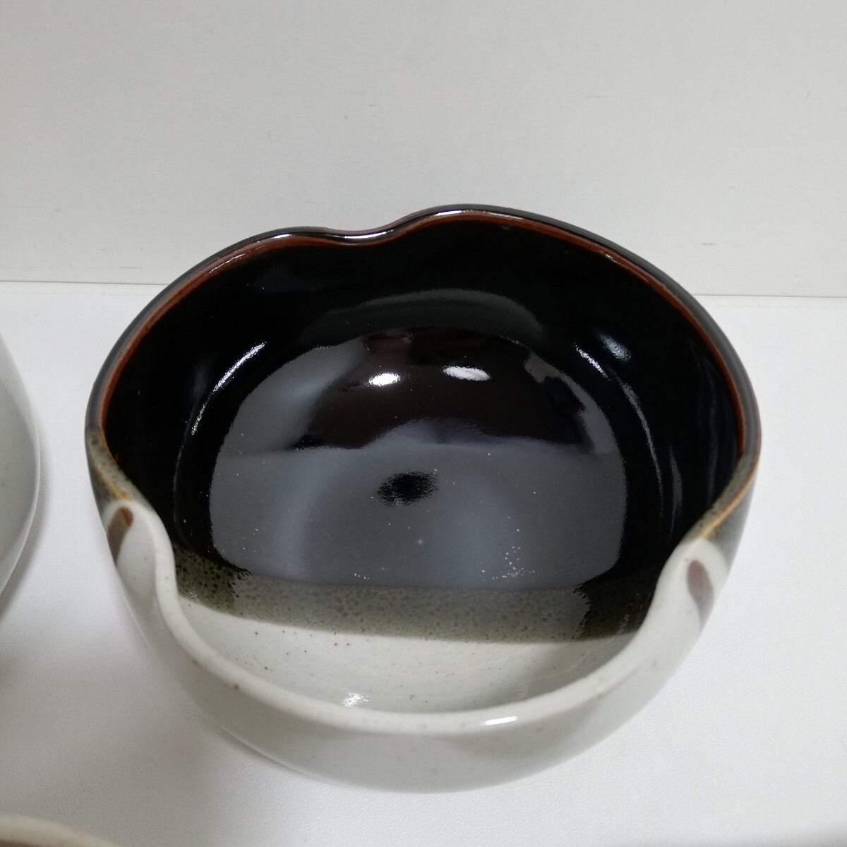 美濃焼 塗分片押色変わり小鉢 直径11cm×高さ5.3cm 未使用品 [和食器 鉢 貫入 ]の画像5