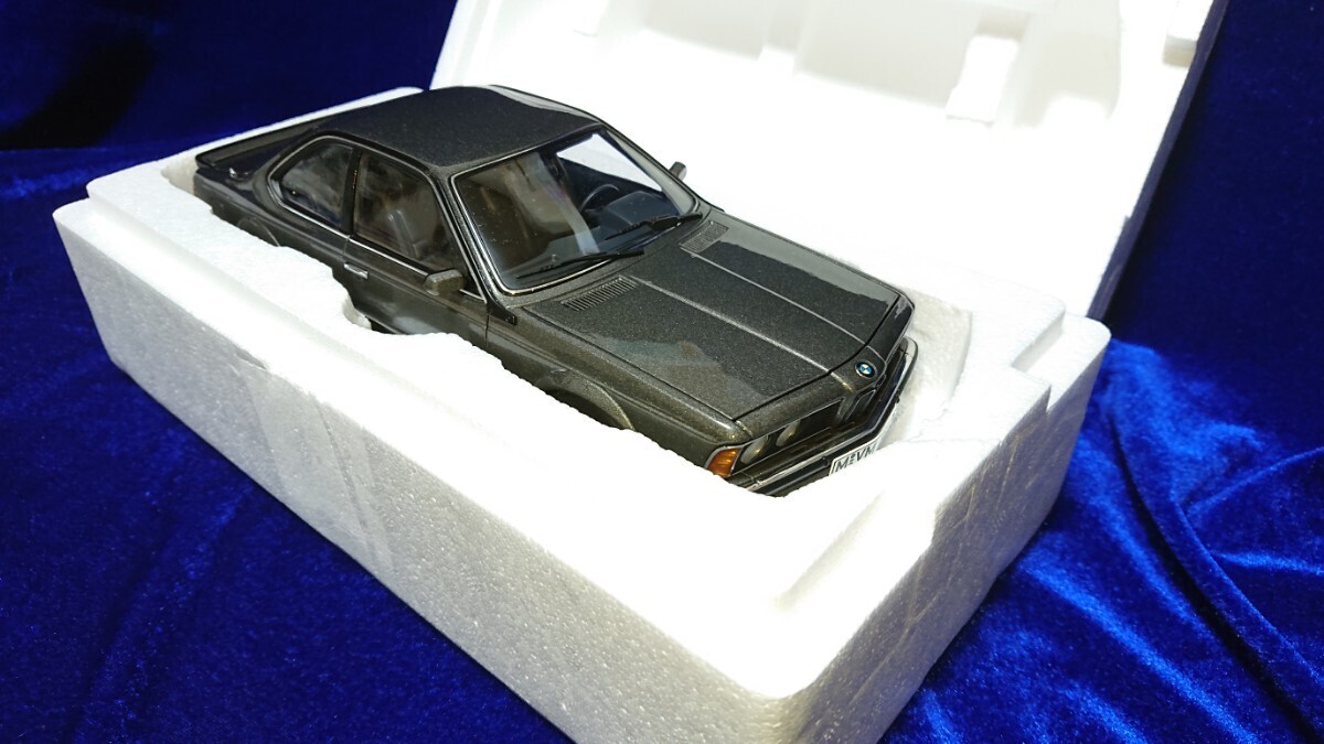 1/18 Autoart オートアート BMW M 635 E24 6シリーズ M6 ディーラー限定 Anthracite BBSホイール 検 630CS 635CSi の画像2