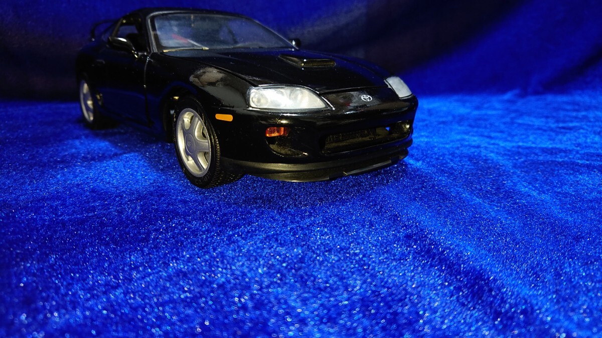 Bibian 比比昂- 1/18 Kyosho 京商ダイキャストTOYOTA SUPRA Bibian 比比昂- 1/18 Kyosho 京商ダイキャストTOYOTA SUPRA
