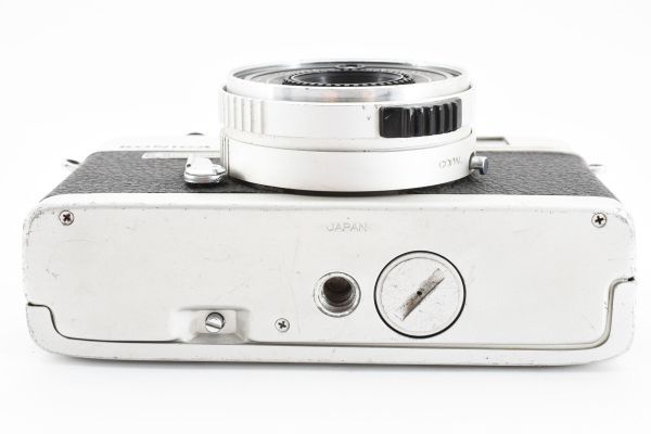 【実用品】Konica コニカ C35 flash matic レンジファインダー フィルムカメラ #422-4の画像9