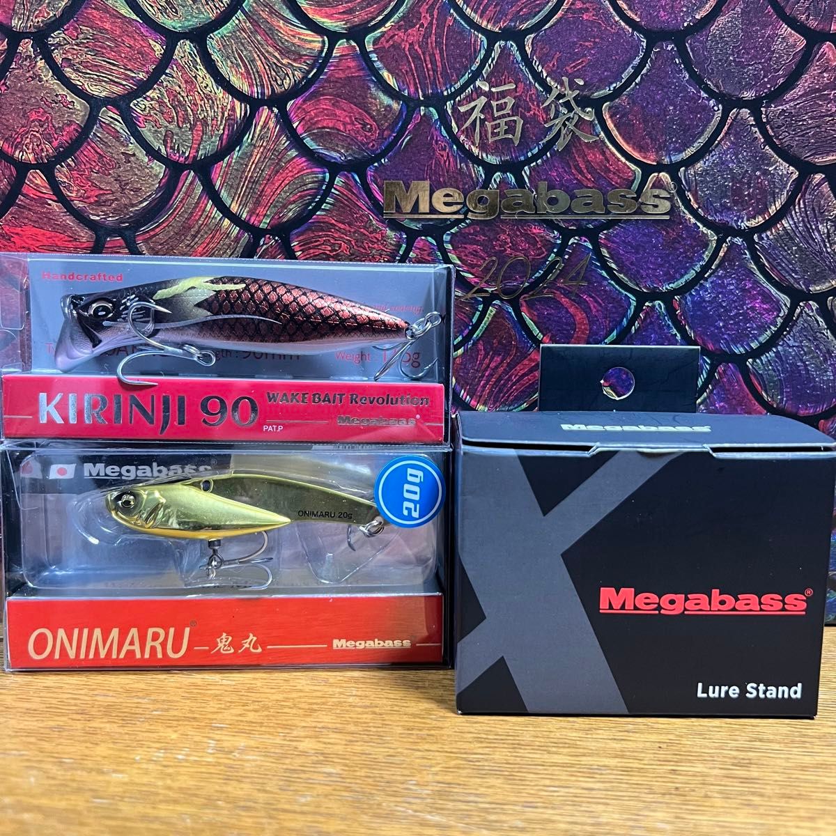 MEGABASS福袋 限定カラー KIRINJI90＆ONIMARU＆スタンド メガバス オリカラ ルアー