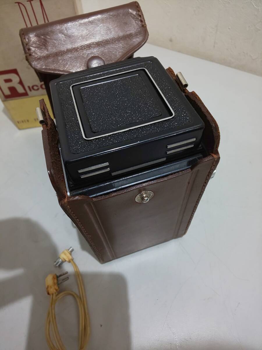 57246★RICOHFLEX リコーフレックス RICONAR VIEWER RIKEI 3.5 80 二眼 2眼レフ 現状品 箱付き 希少_画像7