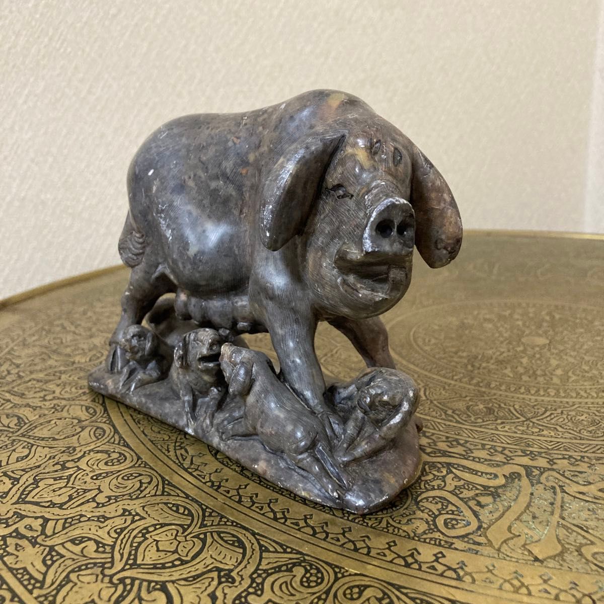 豚の置物　ソープストーン　ビンテージ　滑石　タルク　中国美術　石の置物　彫刻