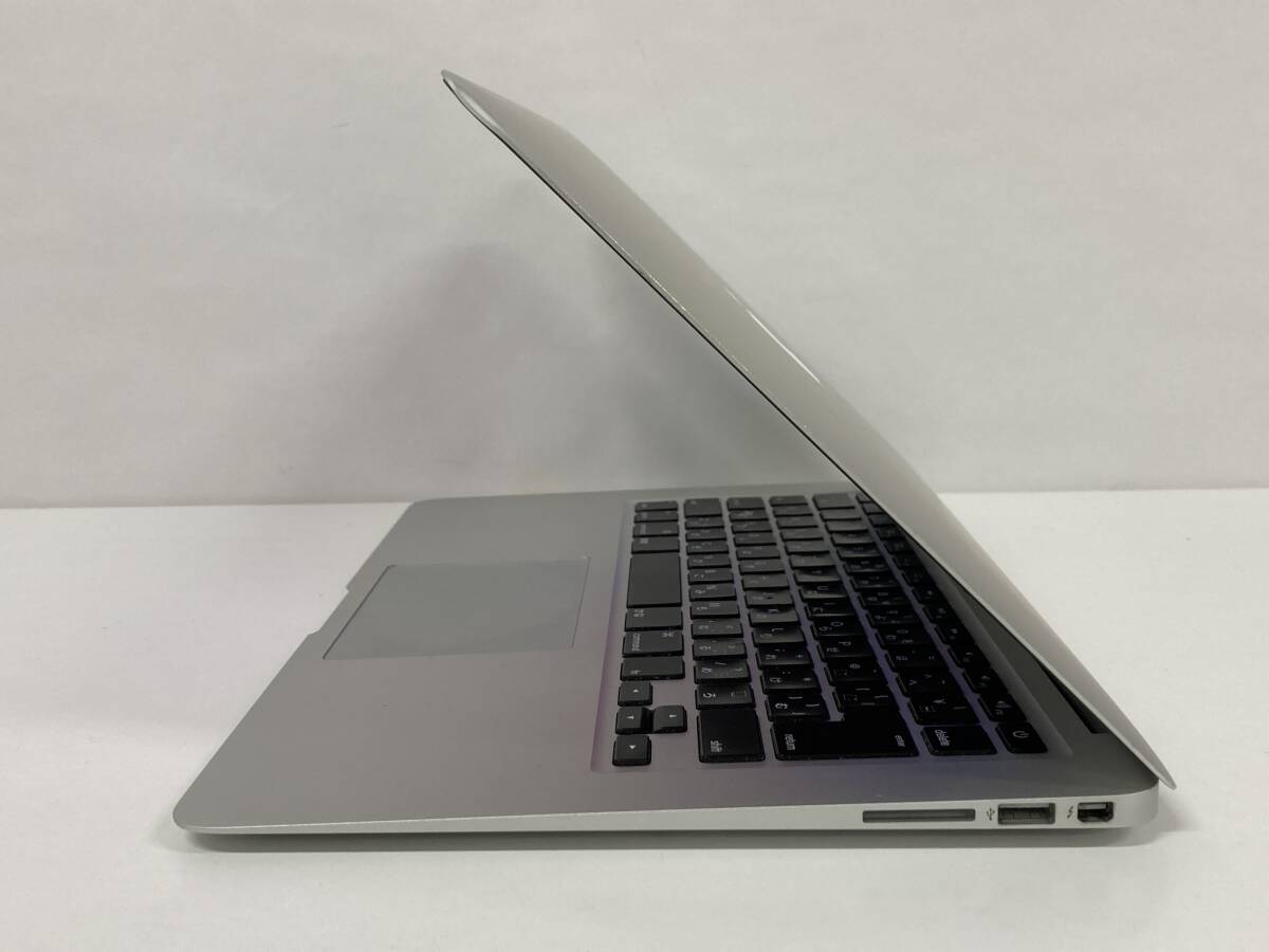 （訳あり）Apple Macbook Air 2017/ Core i5 1.8GHz / 8GB / 251GB / 13インチ シルバー、A1466_画像7