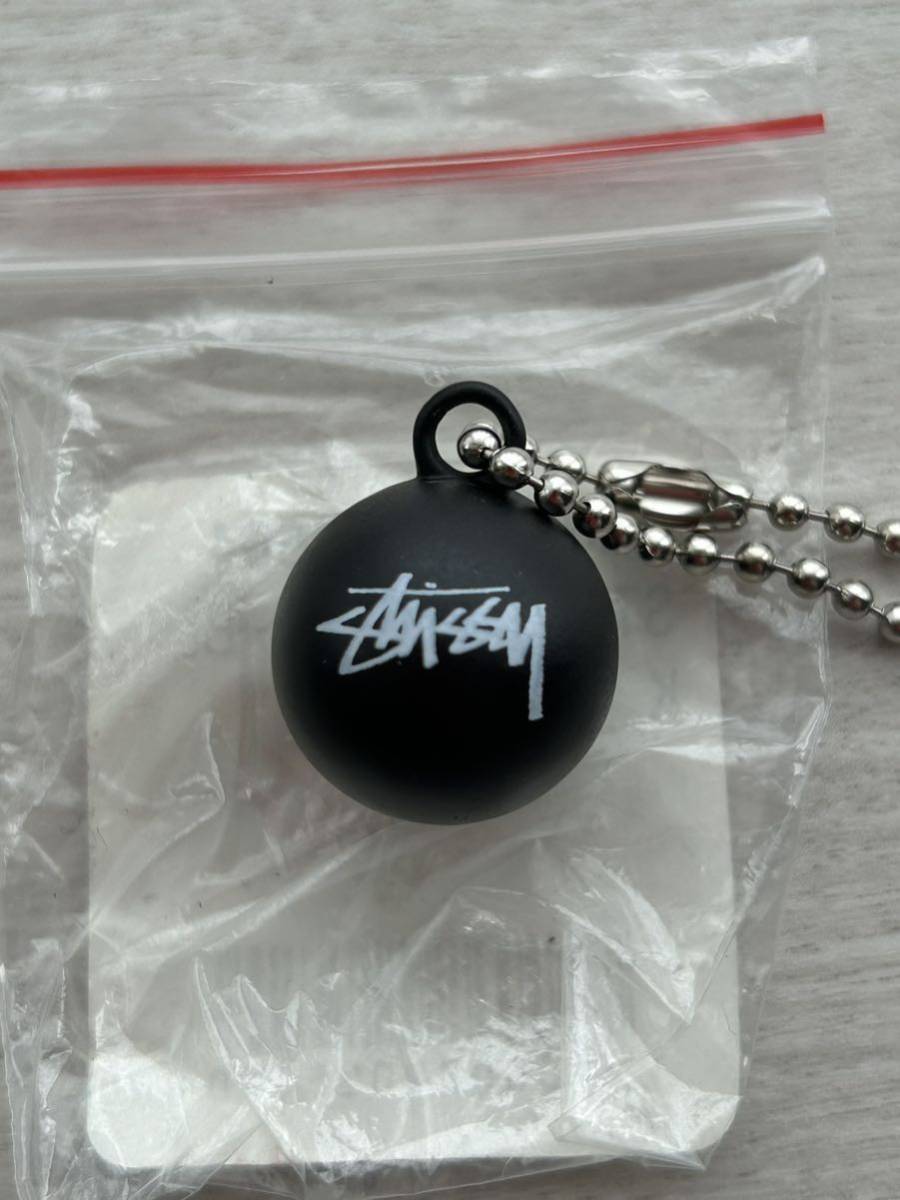 未使用　ステューシー　stussy ８ボール　キーホルダー　チャーム_画像3