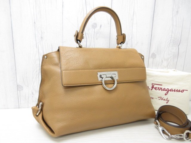 極美品 Ferragamo フェラガモ ソフィア ガンチーニ ハンドバッグ ショルダーバッグ バッグ レザー 茶 2WAY 69740_画像2