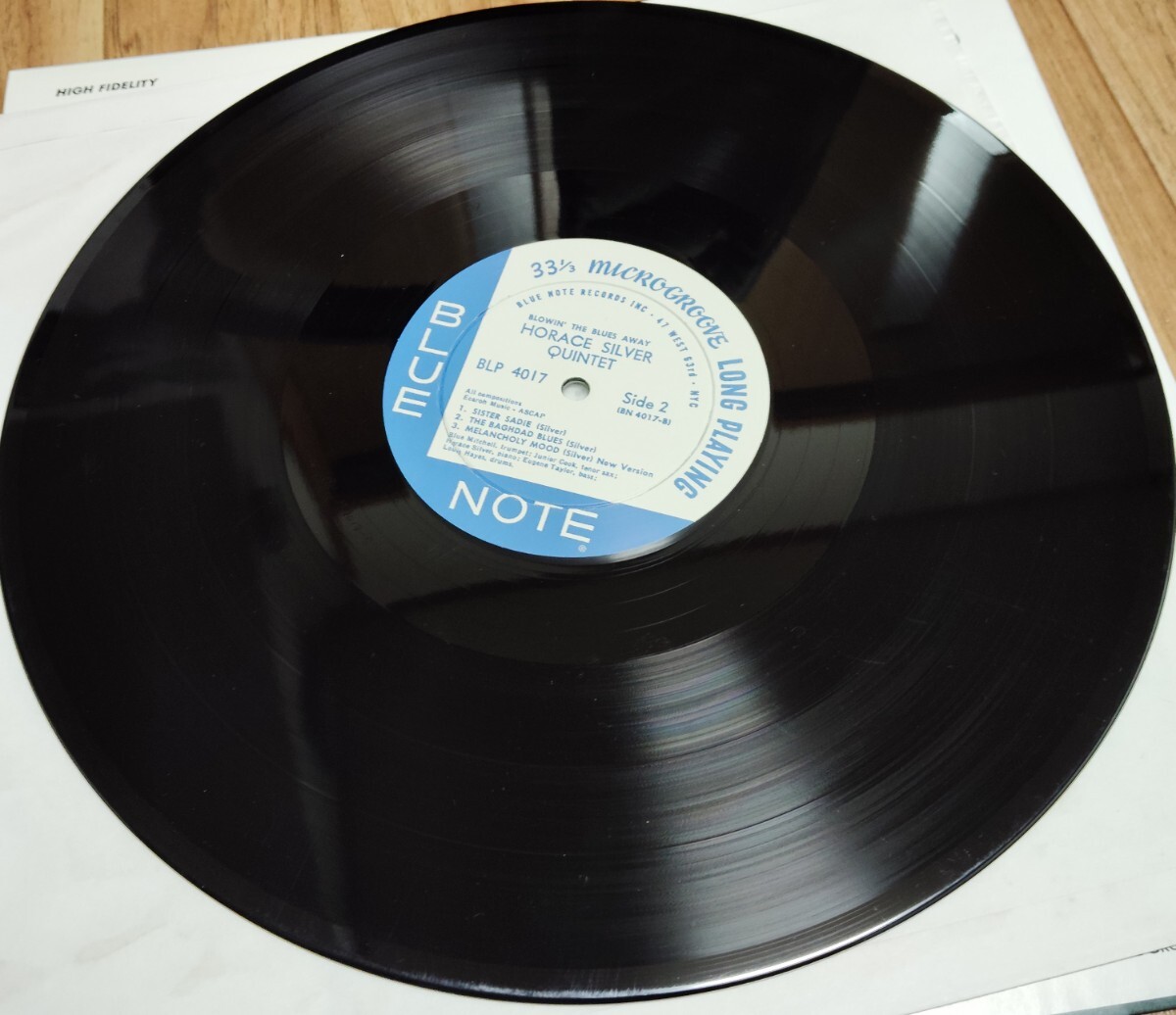 【美品 CLASSIC RECORDS】The Horace Silver Quintet & Trio - Blowin' The Blues Away ホレス・シルバー 200g重量盤 両面深溝・BG刻印_画像4
