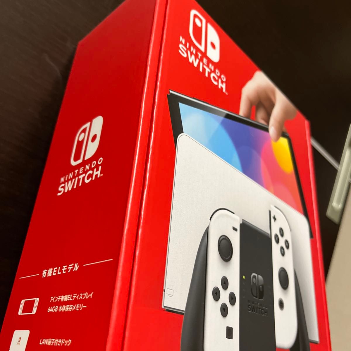 【新品】Nintendo Switch 有機ELモデル　本体　有機el スイッチ　ホワイト