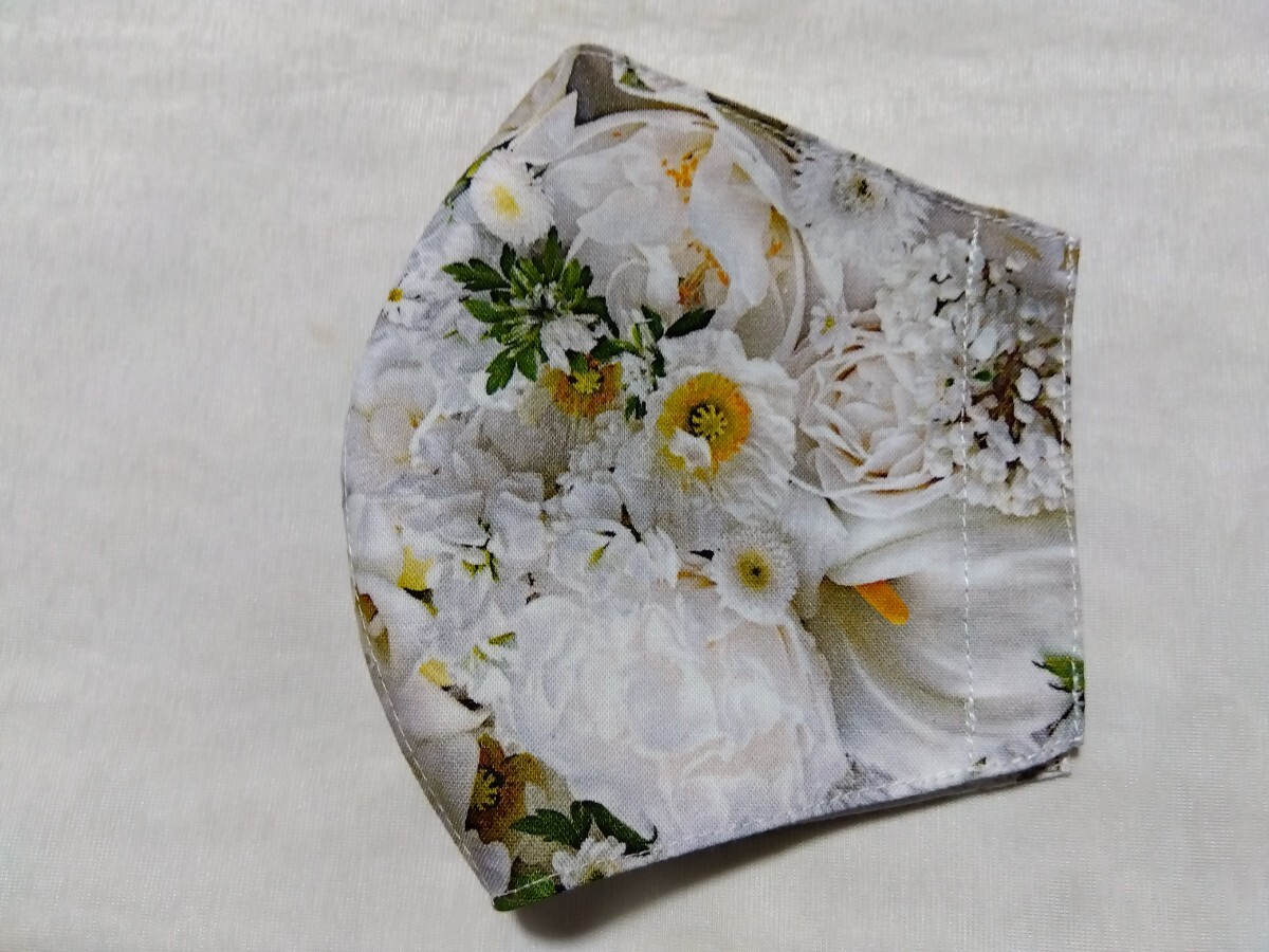 ハンドメイド　マスクカバー　花柄　白い花　カラー_画像3