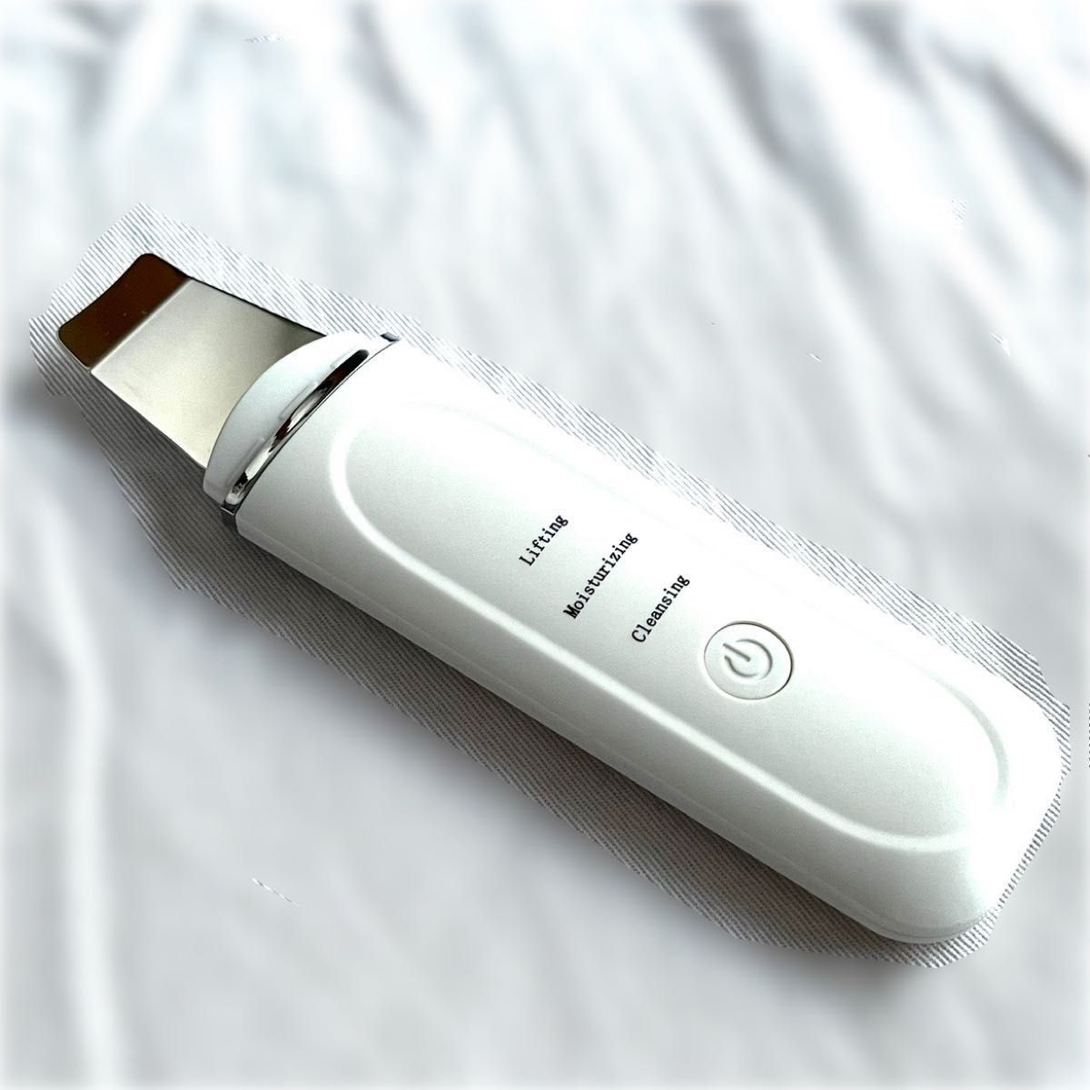 Blossom ウォーターピーリング 美顔器　USBケーブルと取扱説明書付き  充電式  中古　角質除去 専用化粧品不要 水だけ