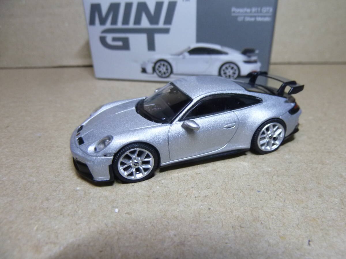 MINI GT 1:64 カスタム品 Porsche 911 GT3 左ハンドル GT Silver Metallic ポルシェ_画像2